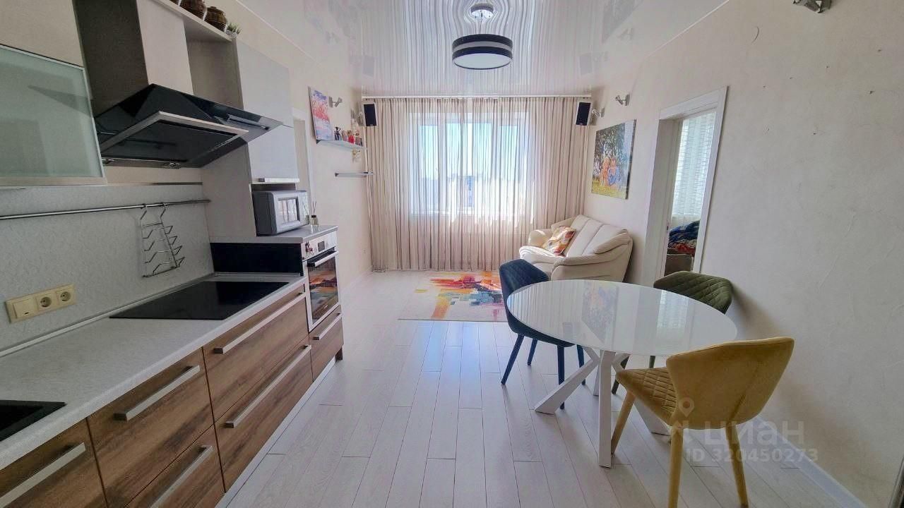 Продажа 3-комн квартиры на вторичном рынке Тельмана, бульвар Ладожский, 1к1