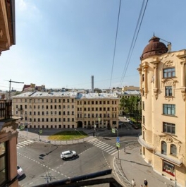 Продажа 2-комн квартиры на вторичном рынке Съезжинская улица,  д. 11