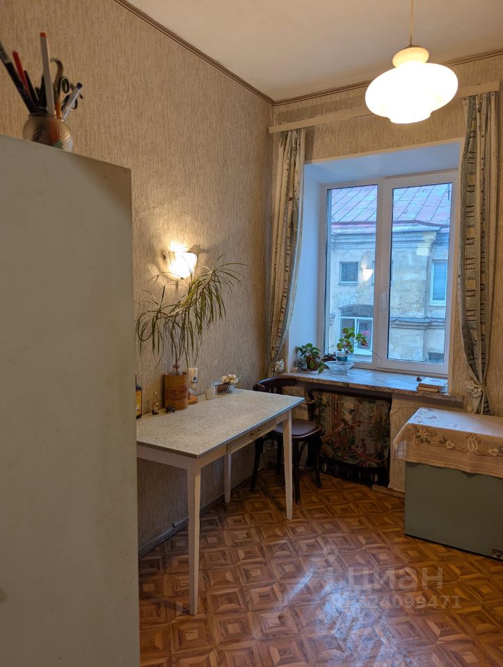 Продажа 3-комн квартиры на вторичном рынке переулок Пирогова, 10