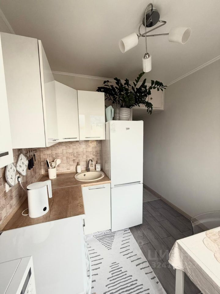 Продажа 1-комн квартиры на вторичном рынке улица Нижняя Масловка, 14