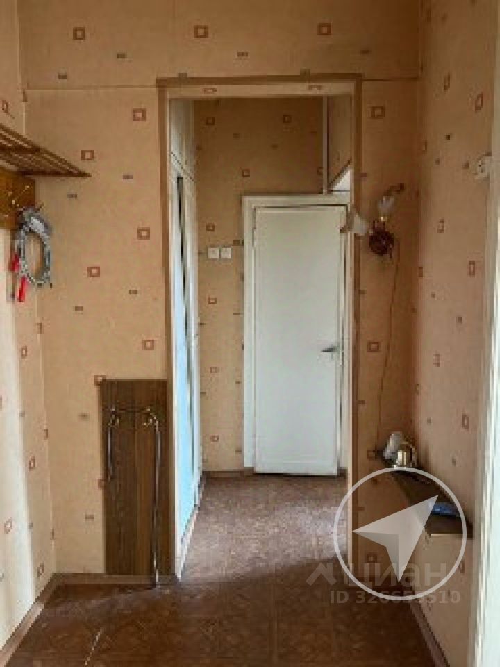 Продажа 2-комн квартиры на вторичном рынке улица Серпуховский Вал, 17