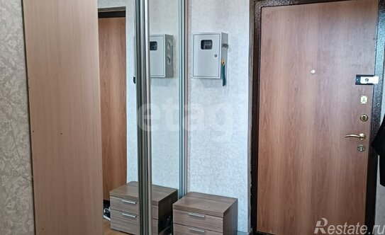 Продажа 1-комн квартиры на вторичном рынке Красное Село г, Красногородская ул,  д. 5,  к. 2