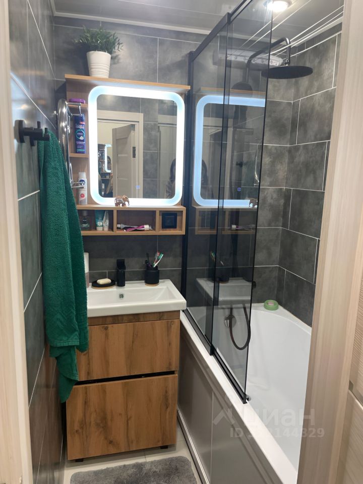 Продажа 2-комн квартиры на вторичном рынке Широкая улица, 4К1