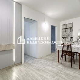 Продажа 2-комн квартиры на вторичном рынке Фурштатская ул,  д. 10