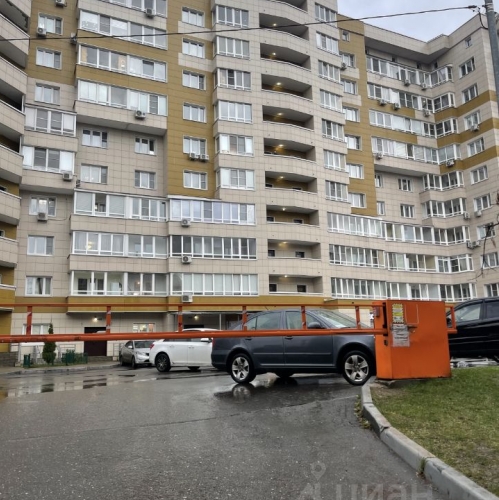 Гараж/парковка Строитель, Стрелковая улица,  д. 8