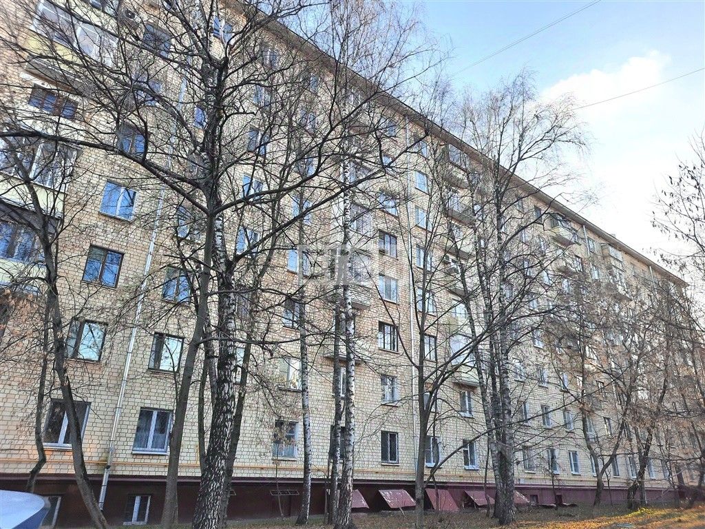 Продажа 3-комн квартиры на вторичном рынке улица Крупской, 8К3