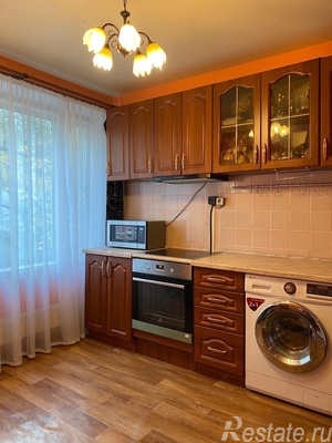 Продажа 2-комн квартиры на вторичном рынке Большая Пионерская ул,  д. 28