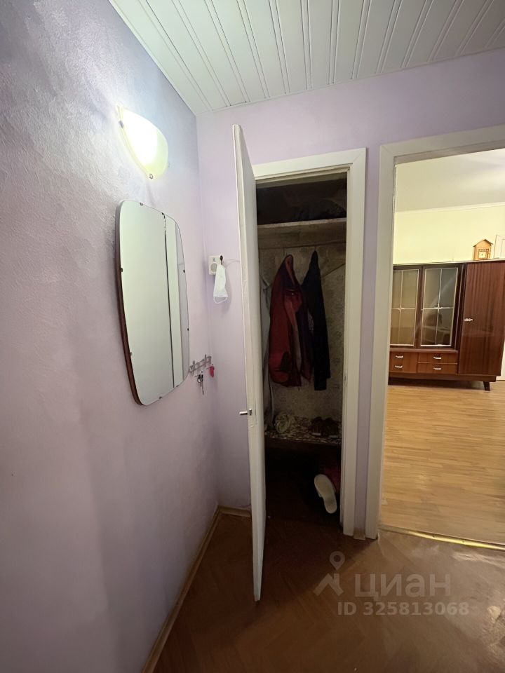 Продажа 2-комн квартиры на вторичном рынке Кириши, проспект Ленина, 8