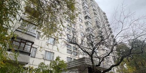 3-комн квартира Исаковского улица, дом 4, корпус 2