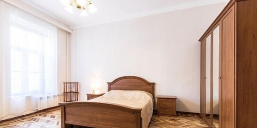 3-комн квартира Морская Б. ул,  д. 11