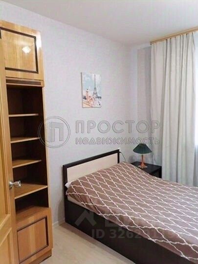 Продажа 3-комн квартиры на вторичном рынке Профсоюзная улица, 128