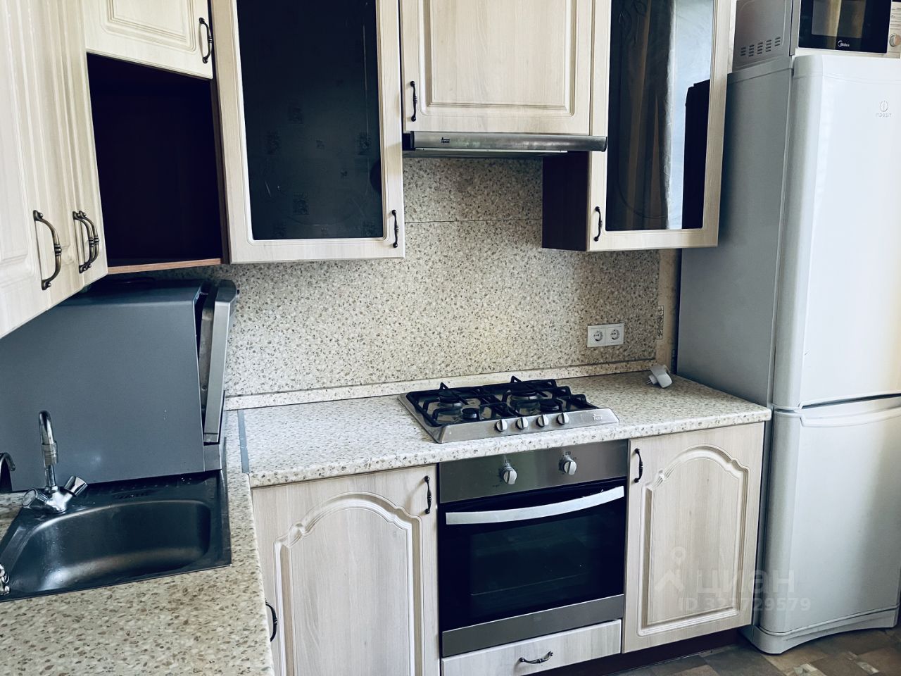 Аренда 2-комн квартиры на вторичном рынке Костромской проспект, 20