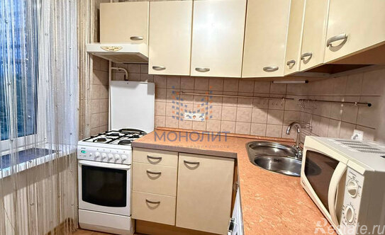 Продажа 2-комн квартиры на вторичном рынке ул Живописная,  д. 30,  к. 3