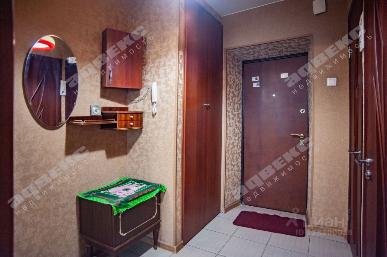 Продажа 1-комн квартиры на вторичном рынке улица Беринга, 4