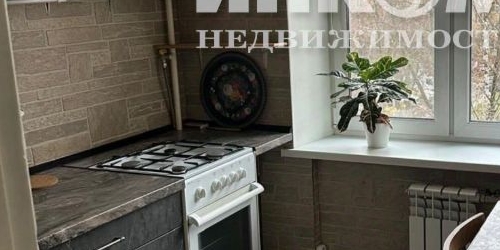 1-комн квартира улица Академика Комарова, 10