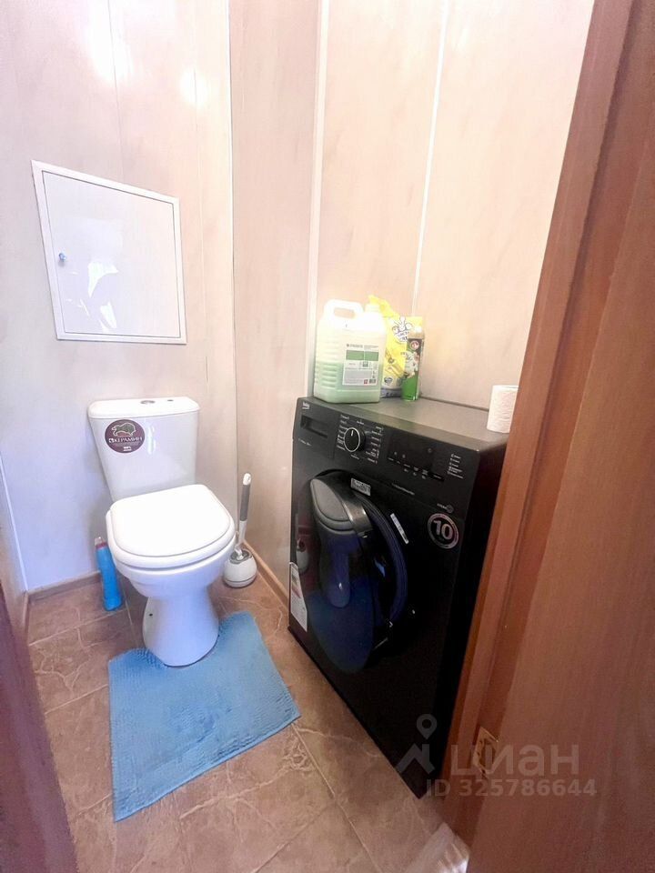 Продажа 2-комн квартиры на вторичном рынке Красногорск, Почтовая улица,  д. 16