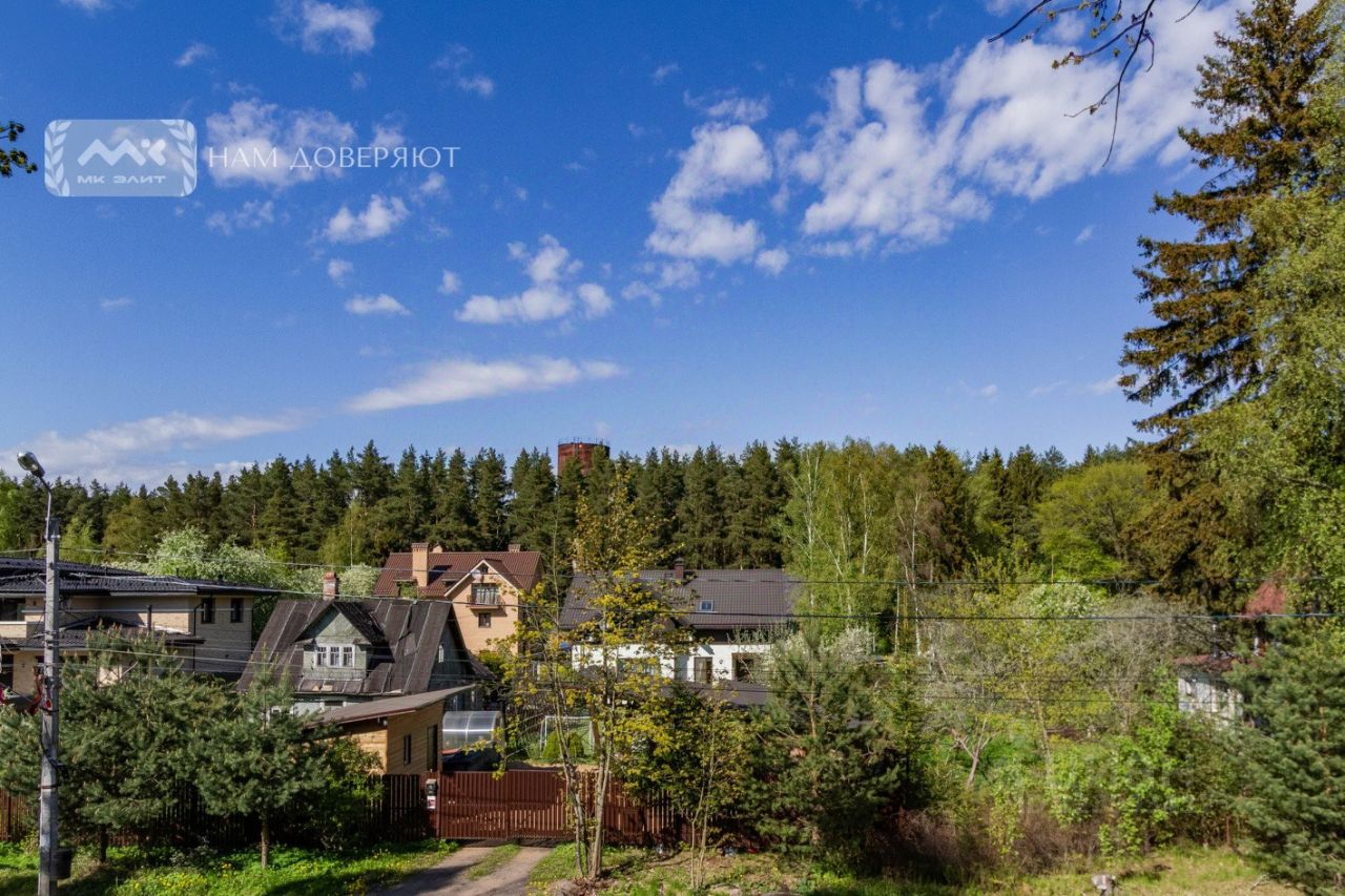 Продажа земли пос. Лисий Нос, Раздельный проспект, 13