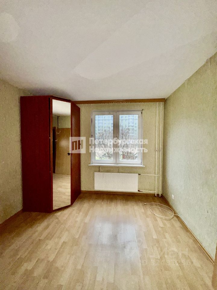 Продажа 2-комн квартиры на вторичном рынке пос. Шушары, Славянка тер., улица Ростовская, 26к1