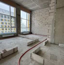 Продажа 4-комн квартиры на вторичном рынке улица Мустая Карима,  д. 12