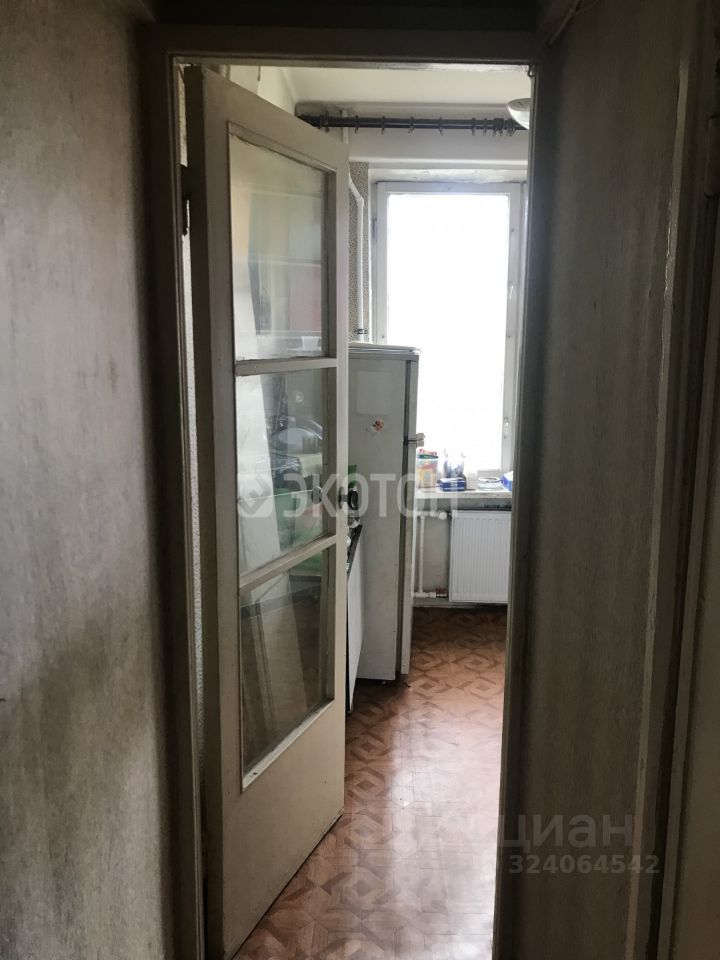 Продажа 2-комн квартиры на вторичном рынке улица Седова, 110