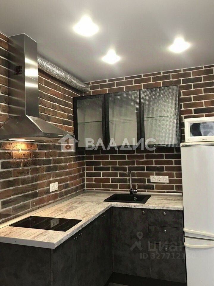 Продажа 1-комн квартиры на вторичном рынке Родниковая улица, 9Ак3