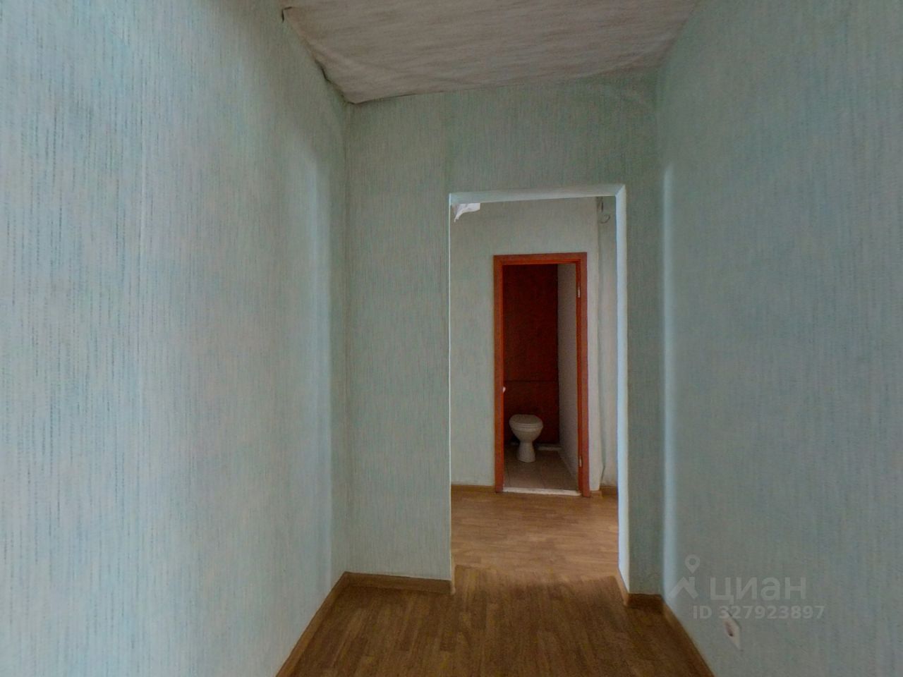 Продажа 2-комн квартиры на вторичном рынке Рождественская улица, 31