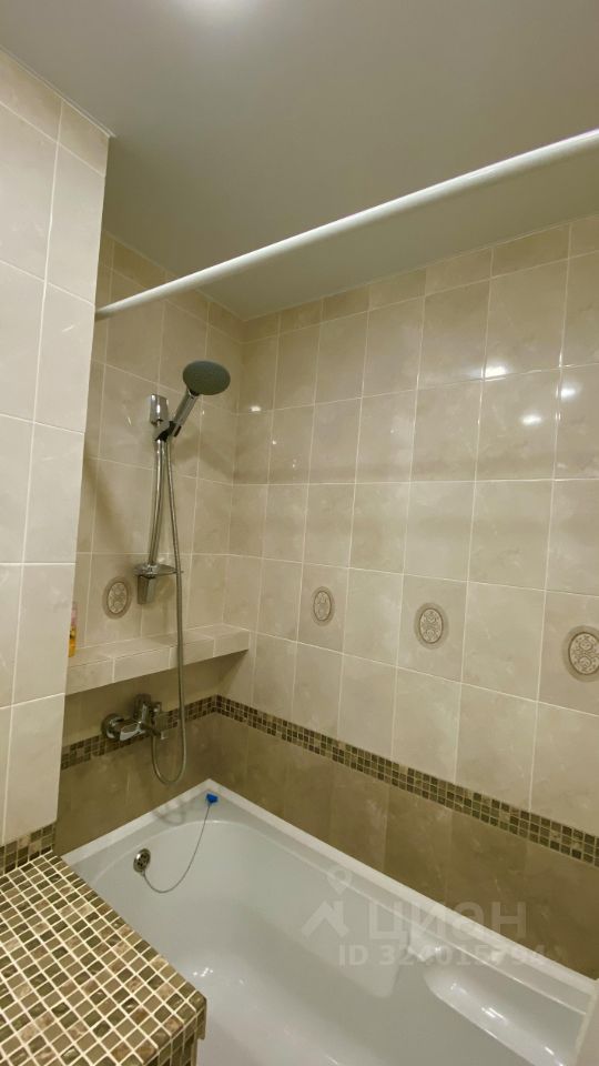 Аренда 2-комн квартиры на вторичном рынке Новоивановское пгт, улица Овражная, 47А