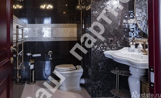 Продажа 2-комн квартиры на вторичном рынке Овчинниковский Б. пер