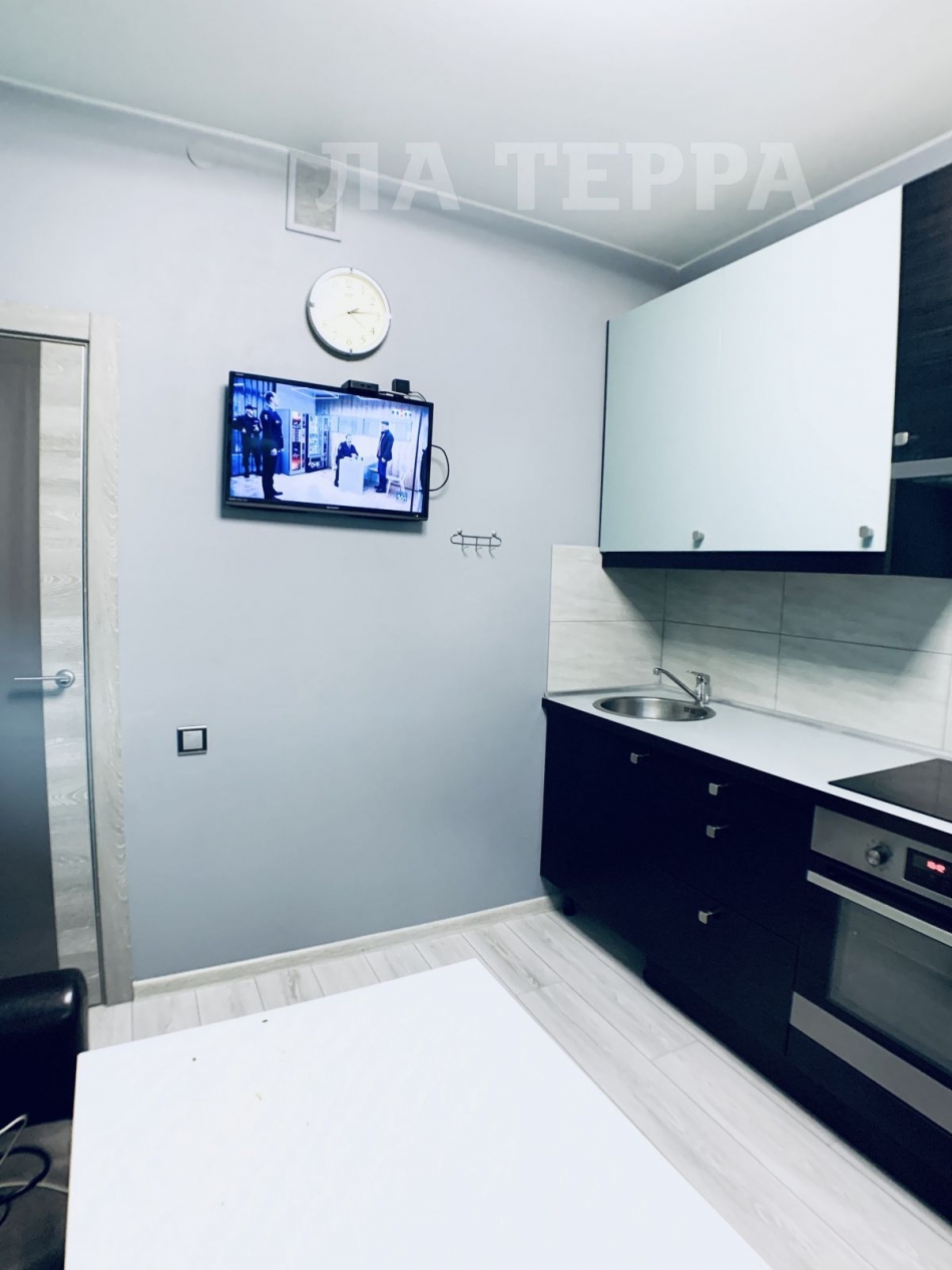 Продажа 1-комн квартиры на вторичном рынке Красногорск, Опалиха мкр., Геологов ул, 17