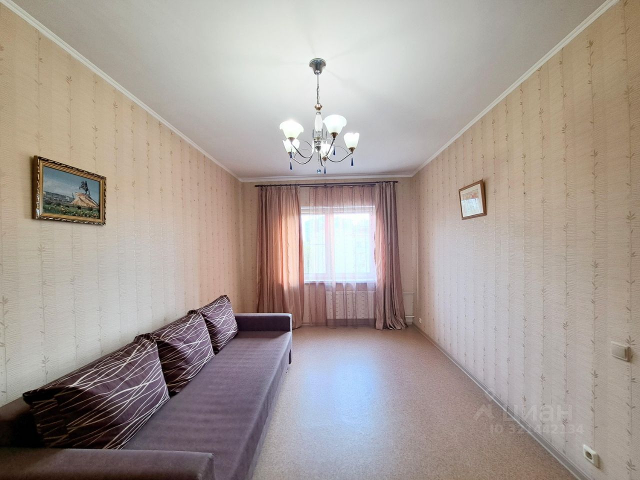 Продажа 1-комн квартиры на вторичном рынке проспект Славы, 55