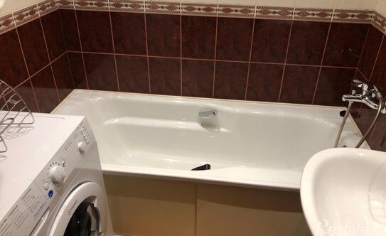 Аренда 3-комн квартиры на вторичном рынке Бухарестская М. ул,  д. 9