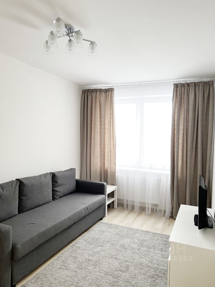 Аренда 1-комн квартиры на вторичном рынке улица Русановская, 18к3