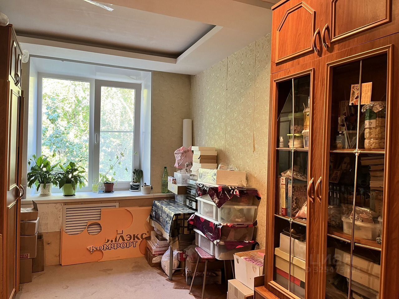Продажа 3-комн квартиры на вторичном рынке Волхов, Новгородская улица, 10