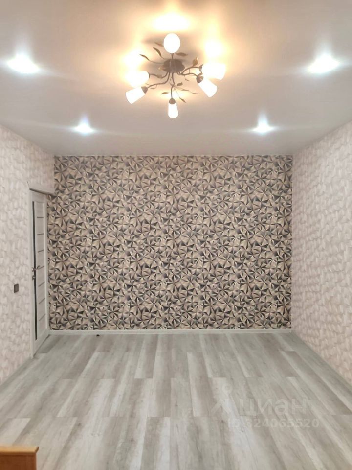 Аренда 3-комн квартиры на вторичном рынке Митинская улица, 44