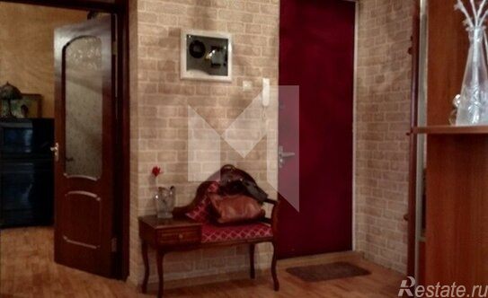 Продажа 4-комн квартиры на вторичном рынке Ружейный переулок