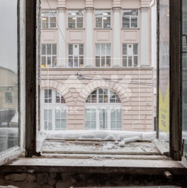 Продажа 1-комн квартиры на вторичном рынке Кронверкский пр-кт,  д. 47