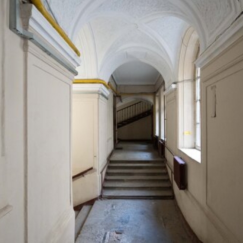 4-комн квартира ул Жуковского,  д. 5