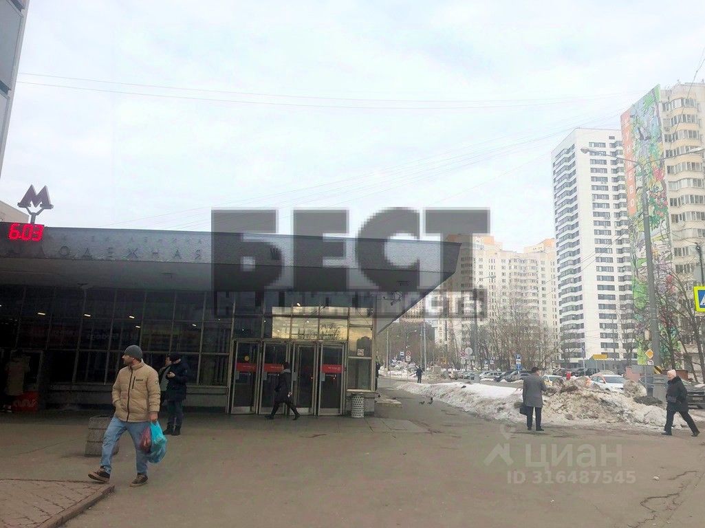 Аренда 4-комн квартиры на вторичном рынке Ярцевская улица, 27к1