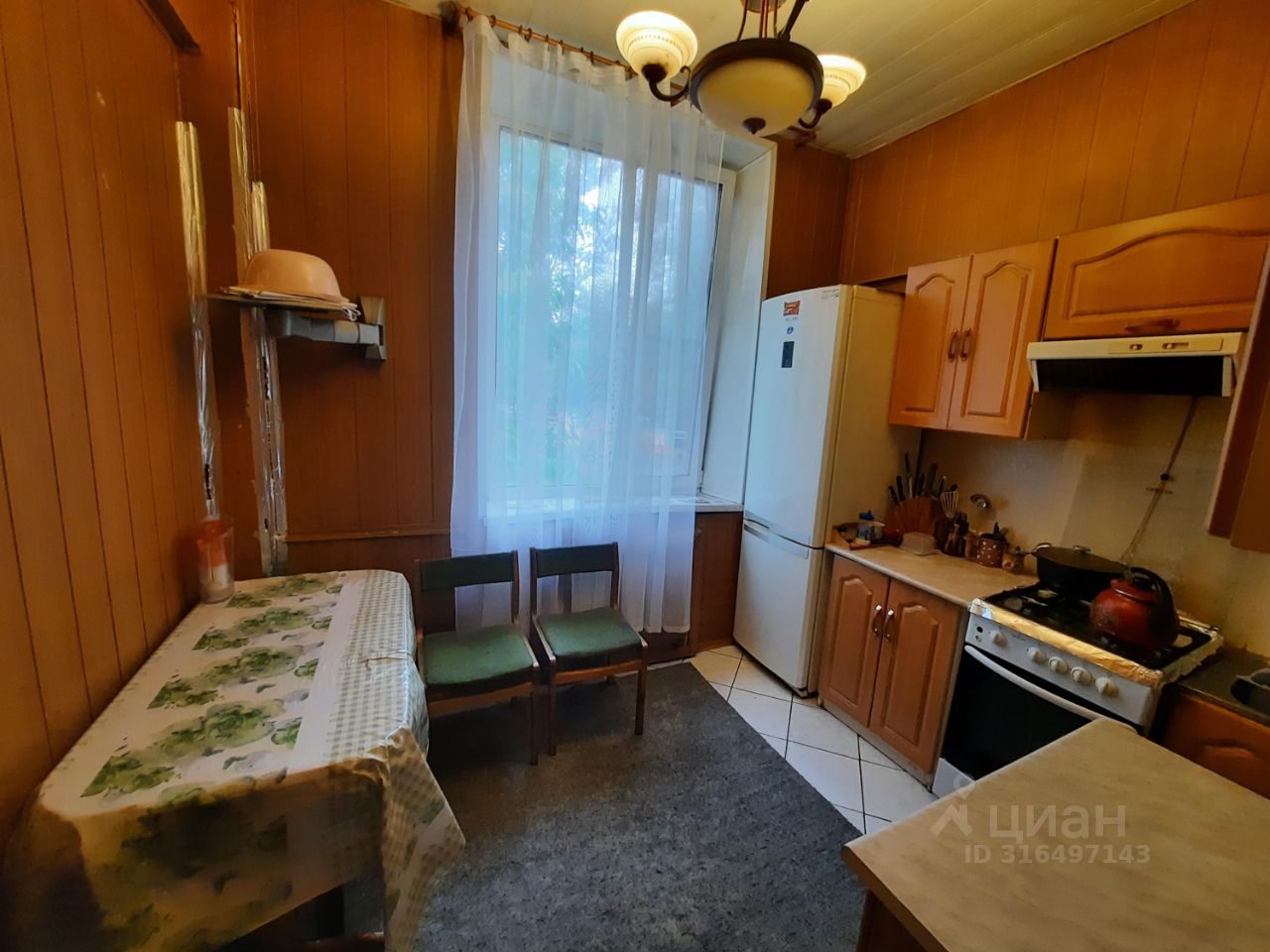 Продажа 3-комн квартиры на вторичном рынке Лечебная улица, 19