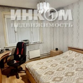 Продажа 2-комн квартиры на вторичном рынке Новокосинская улица,  д. 15 к2