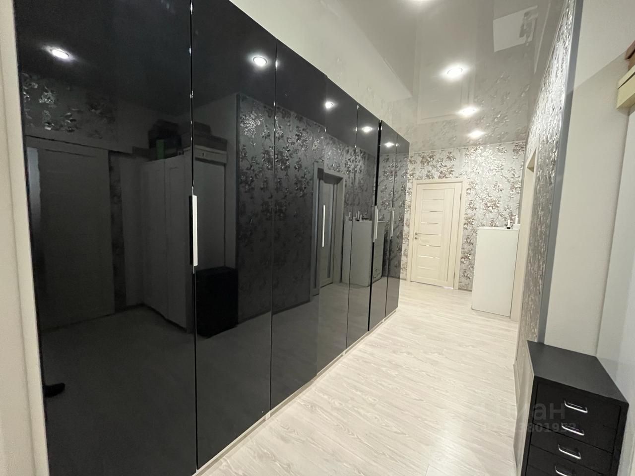 Продажа 3-комн квартиры на вторичном рынке Щелково, улица Неделина, 23