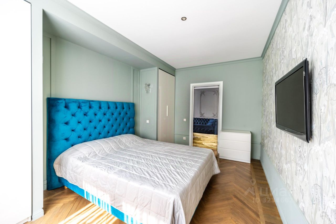 Продажа 3-комн квартиры на вторичном рынке улица Правды, 7/9