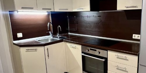 2-комн квартира улица Маршала Новикова, 9