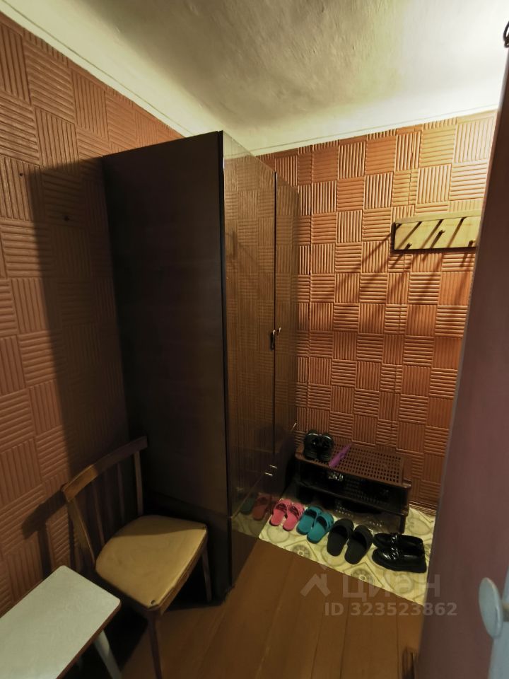 Продажа 1-комн квартиры на вторичном рынке Павлово пгт, Невская улица, 9