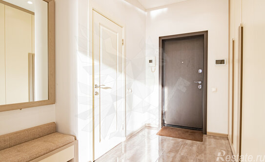 Продажа 3-комн квартиры на вторичном рынке ул Мосфильмовская,  д. 8,  к. 1