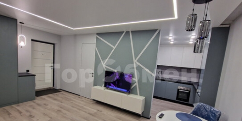 3-комн квартира улица Декабристов,  д. 36Б