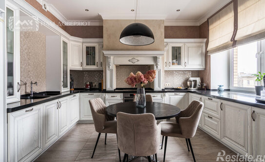 Продажа 3-комн квартиры на вторичном рынке Глухая Зеленина улица,  д. 6