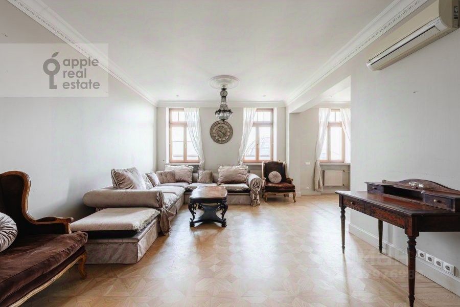 Аренда 3-комн квартиры на вторичном рынке Милютинский переулок, 3