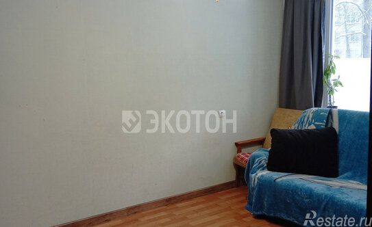 Продажа 2-комн квартиры на вторичном рынке Софийская улица,  д. 33 к3