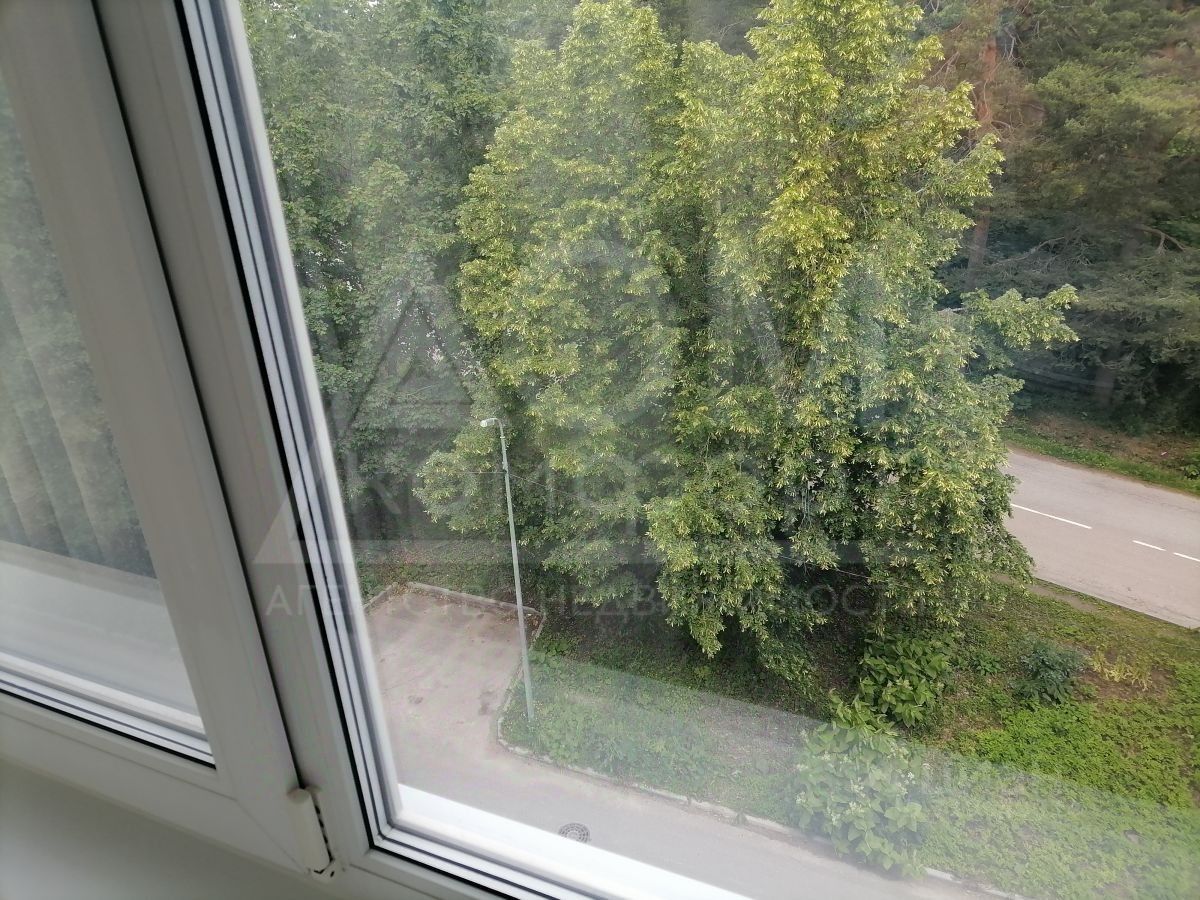 Продажа 2-комн квартиры на вторичном рынке Кузнечное пгт, Юбилейная улица, 12